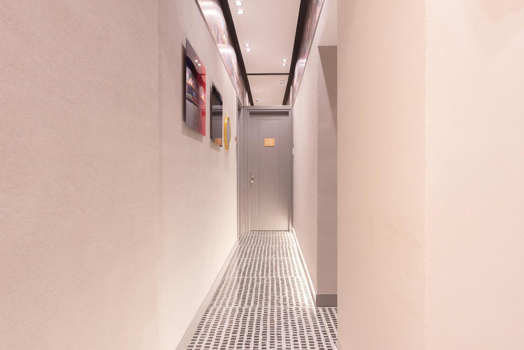 Three Rooms Toledo ナポリ エクステリア 写真