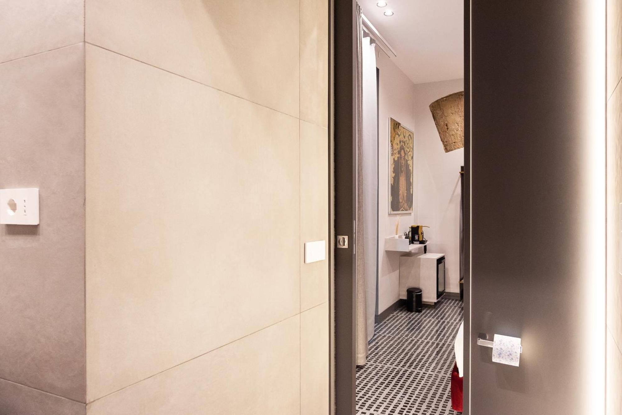 Three Rooms Toledo ナポリ 部屋 写真