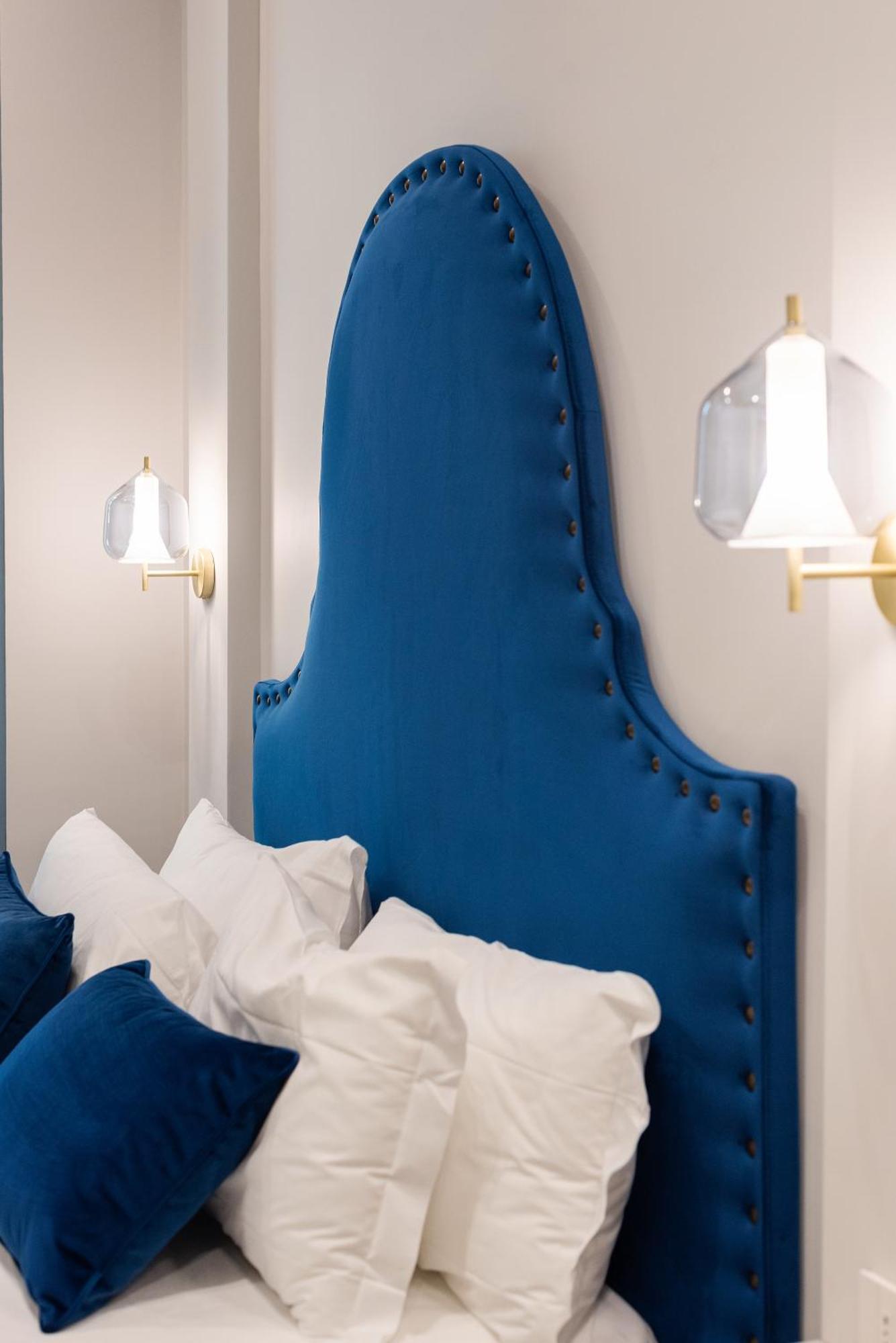 Three Rooms Toledo ナポリ 部屋 写真