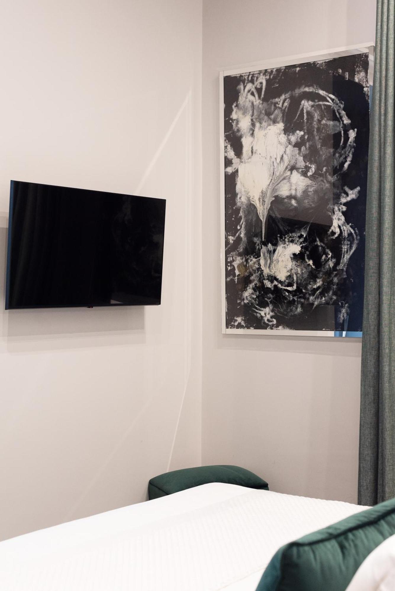 Three Rooms Toledo ナポリ 部屋 写真