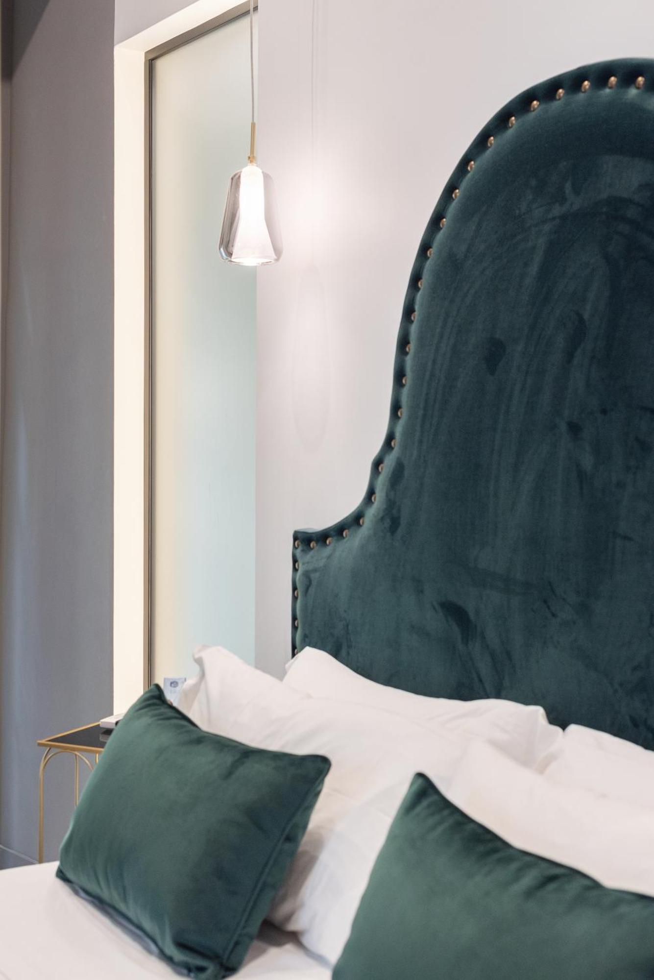 Three Rooms Toledo ナポリ 部屋 写真