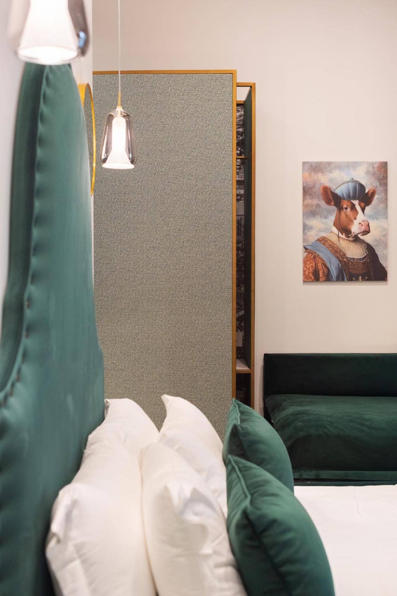 Three Rooms Toledo ナポリ 部屋 写真
