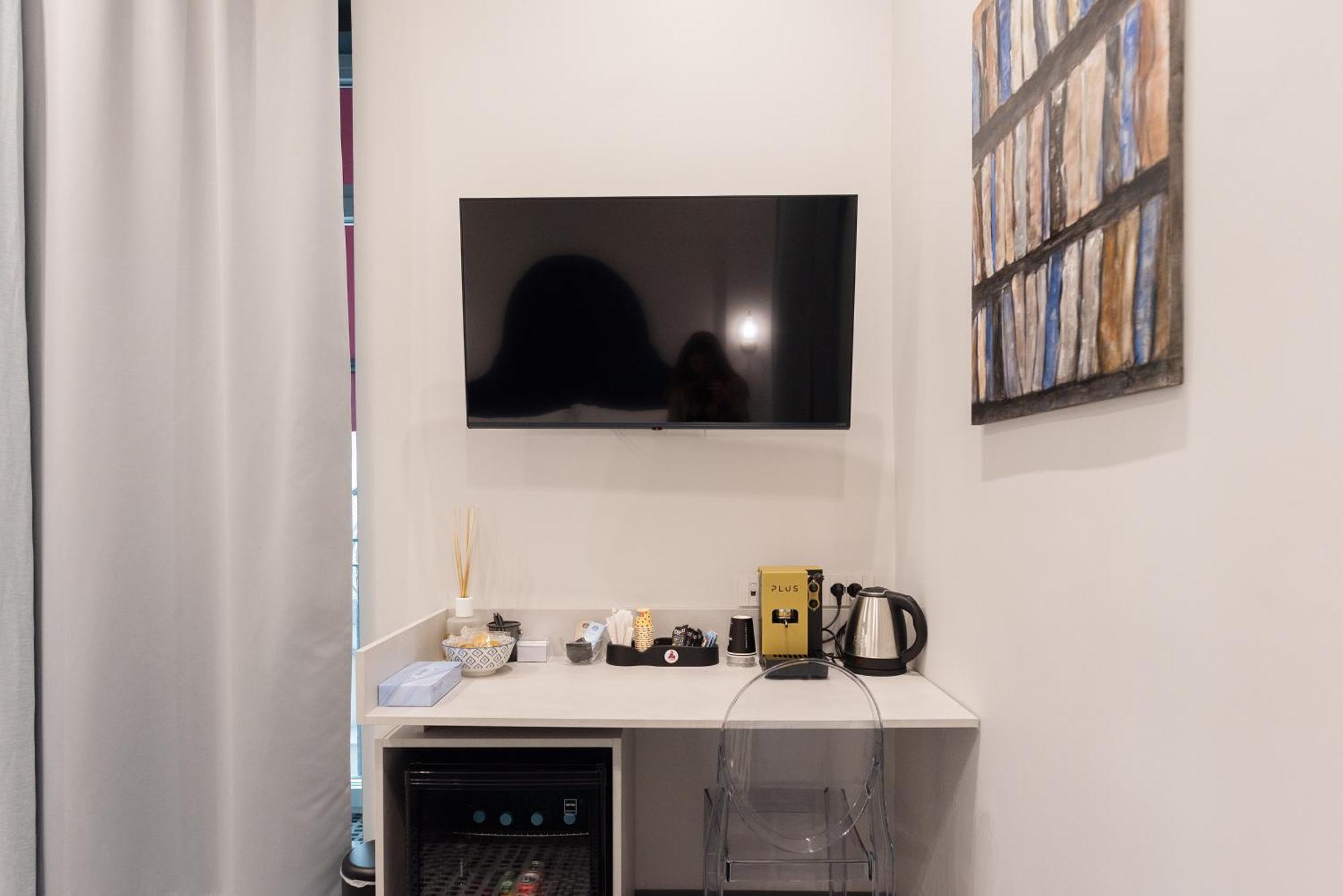 Three Rooms Toledo ナポリ 部屋 写真